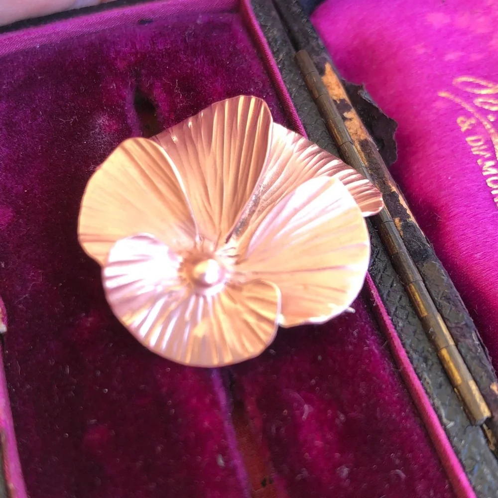 Antique pansy brooch